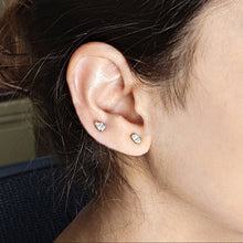 Load image into Gallery viewer, Prong-set Oval Solitaire Diamond Earrings