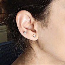 Load image into Gallery viewer, Prong-set Oval Solitaire Diamond Earrings