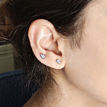 Load image into Gallery viewer, Prong-set Oval Solitaire Diamond Earrings