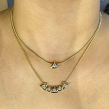 Load image into Gallery viewer, Bezel Triangle Snake Necklace