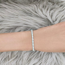 Load image into Gallery viewer, 3-prong Diamond Tennis Bracelet