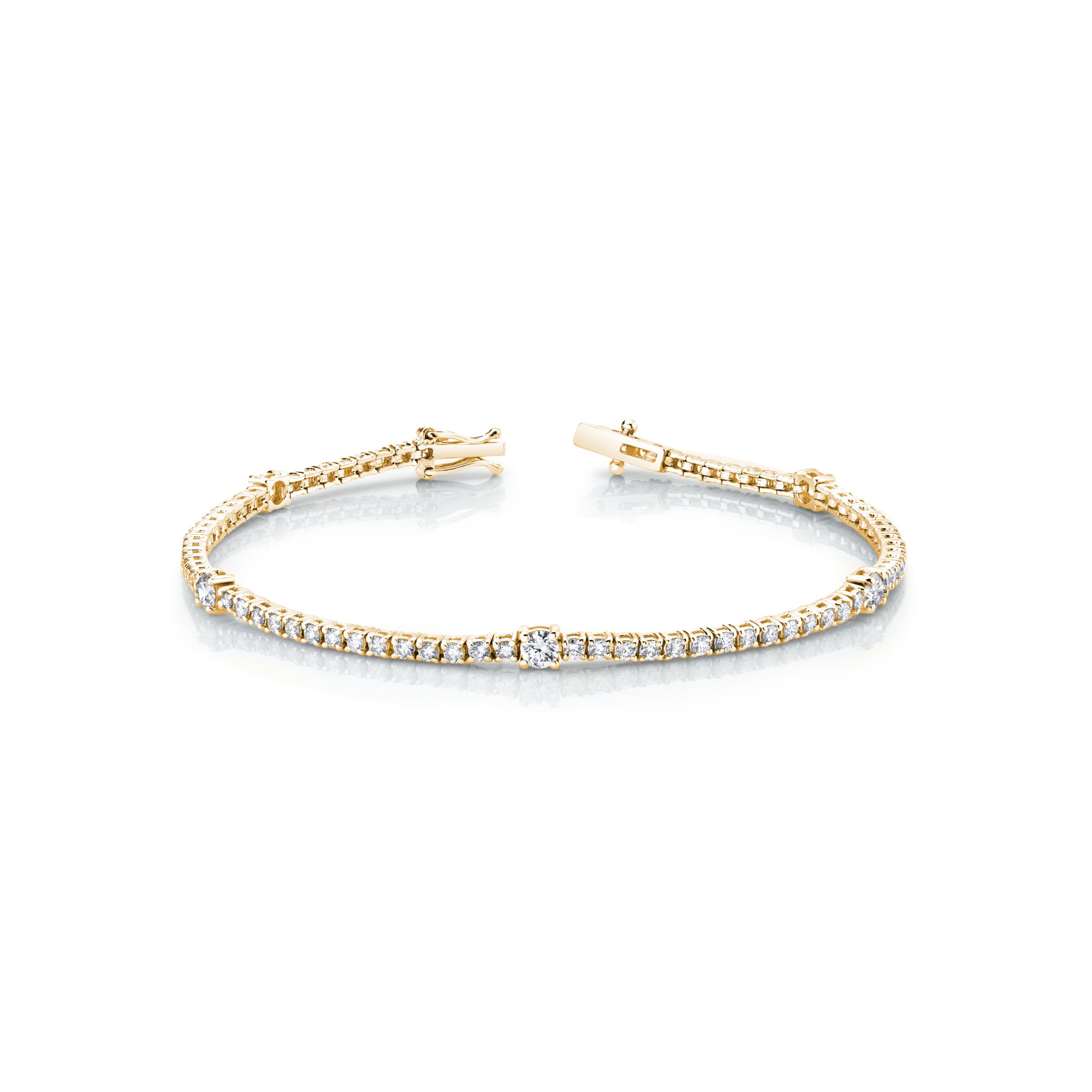 4-prong Station Diamond Tennis Bracelet